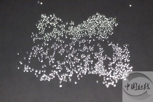 扶沟金属表面处理厂喷砂玻璃微珠清理
